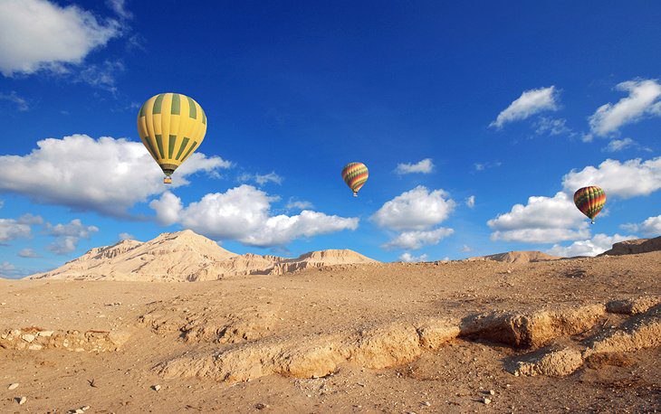 Luftballonger över Valley of the Kings